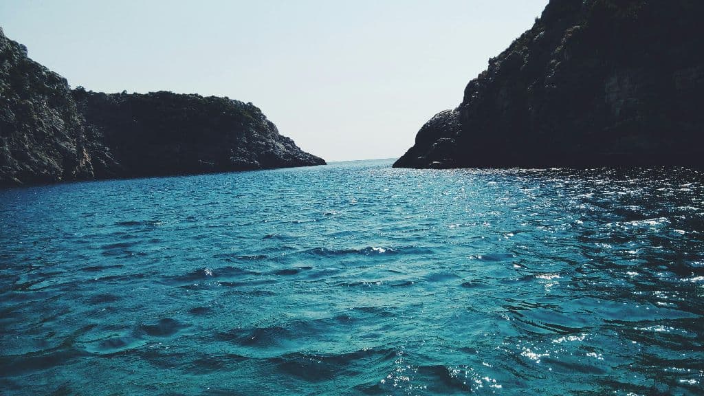 Shallow Bay
