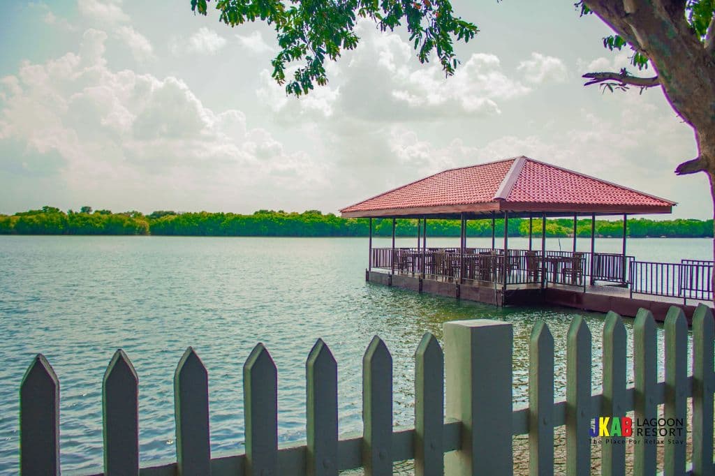 Lagoon Bar